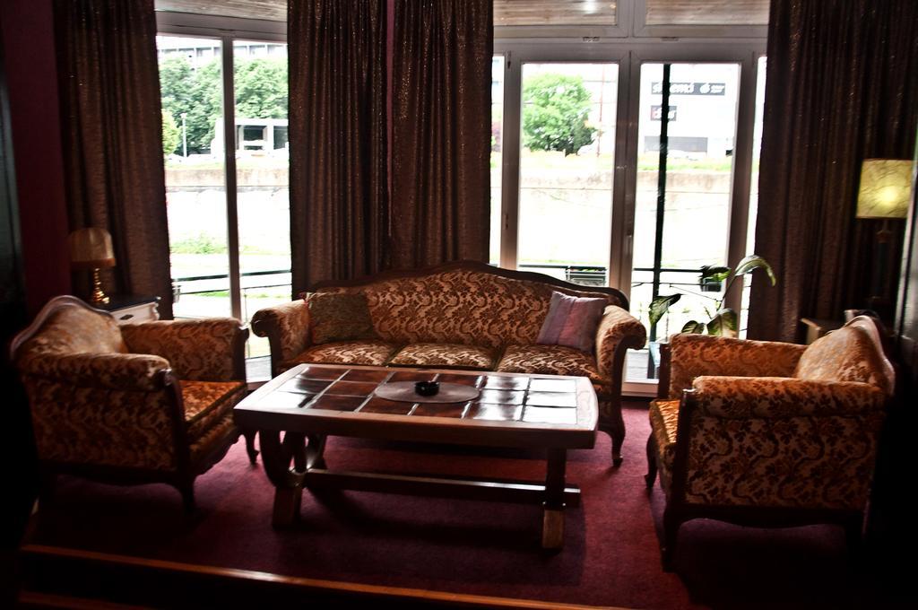 Hostel Otard Beograd Eksteriør bilde